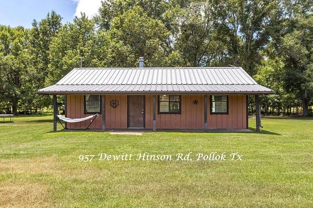 1.53 Acres of Land with Home for Sale in Pollok, Texas