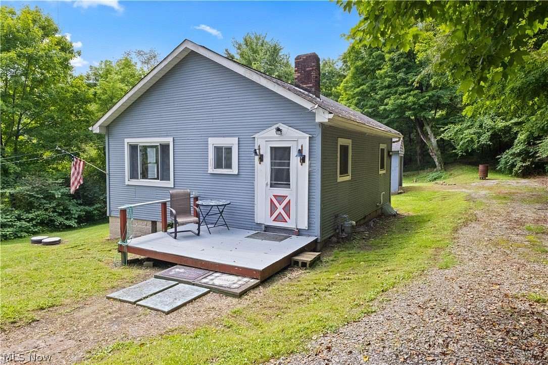 5.13 Acres of Land with Home for Sale in Steubenville, Ohio