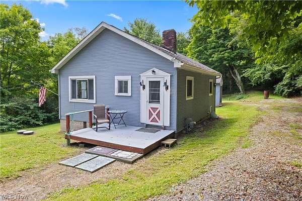 5.13 Acres of Land with Home for Sale in Steubenville, Ohio
