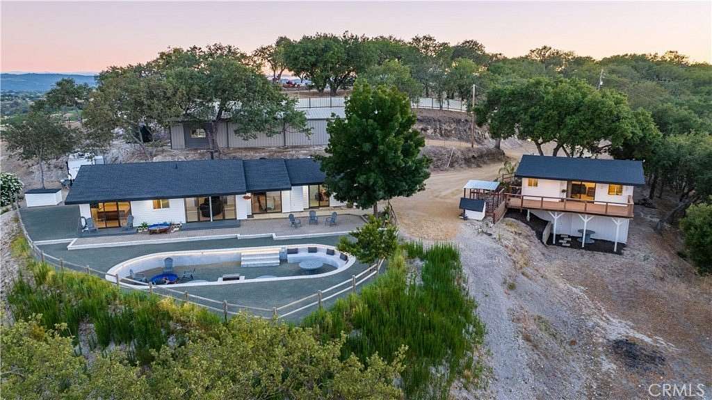 7.66 Acres of Land with Home for Sale in Paso Robles, California