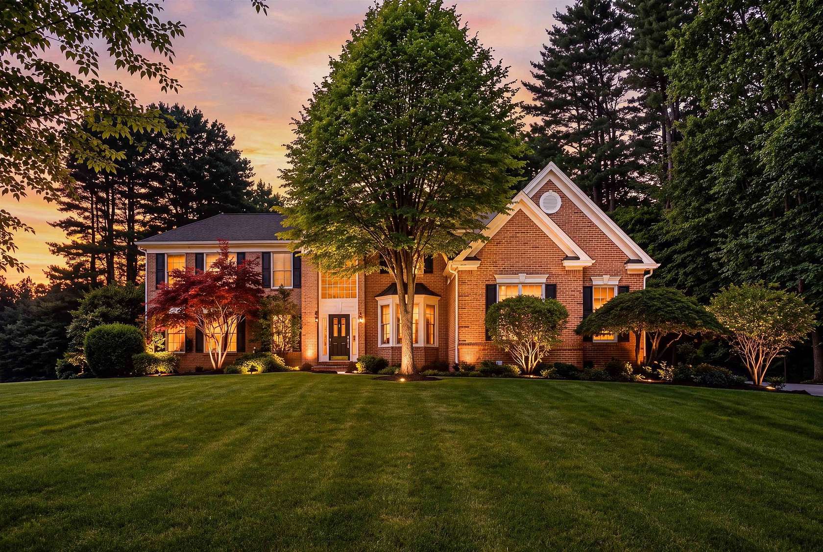 2.16 Acres of Land with Home for Sale in Bedford, New Hampshire