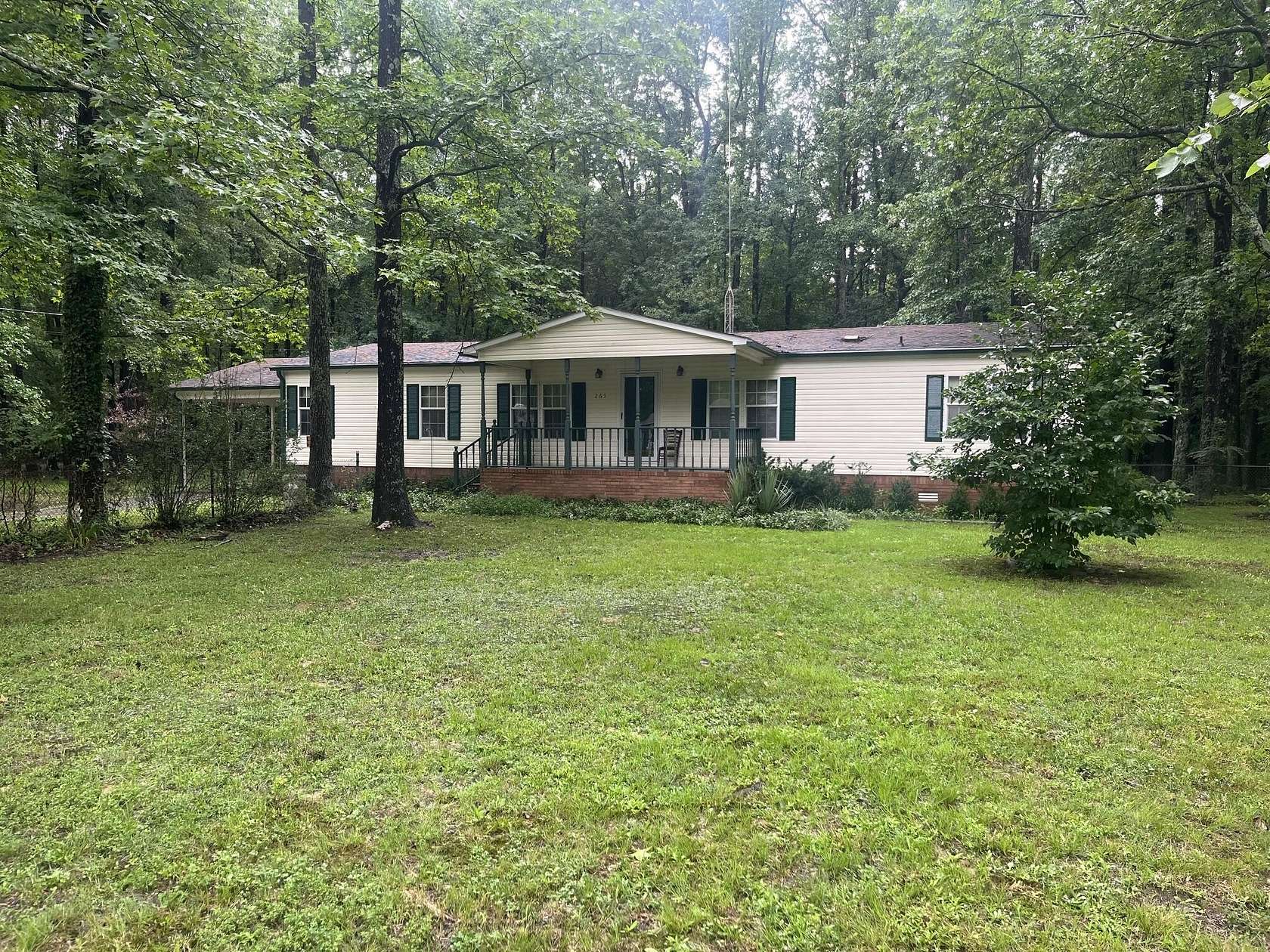 1.56 Acres of Land with Home for Sale in Paducah, Kentucky