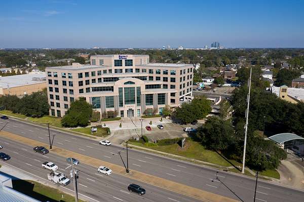2.83 Acres of Commercial Land for Lease in Metairie, Louisiana