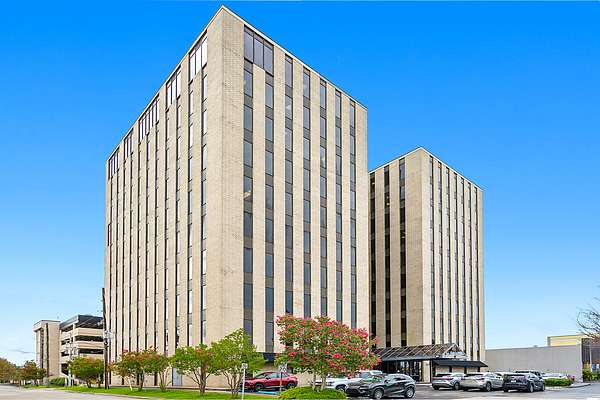 2.86 Acres of Commercial Land for Lease in Metairie, Louisiana