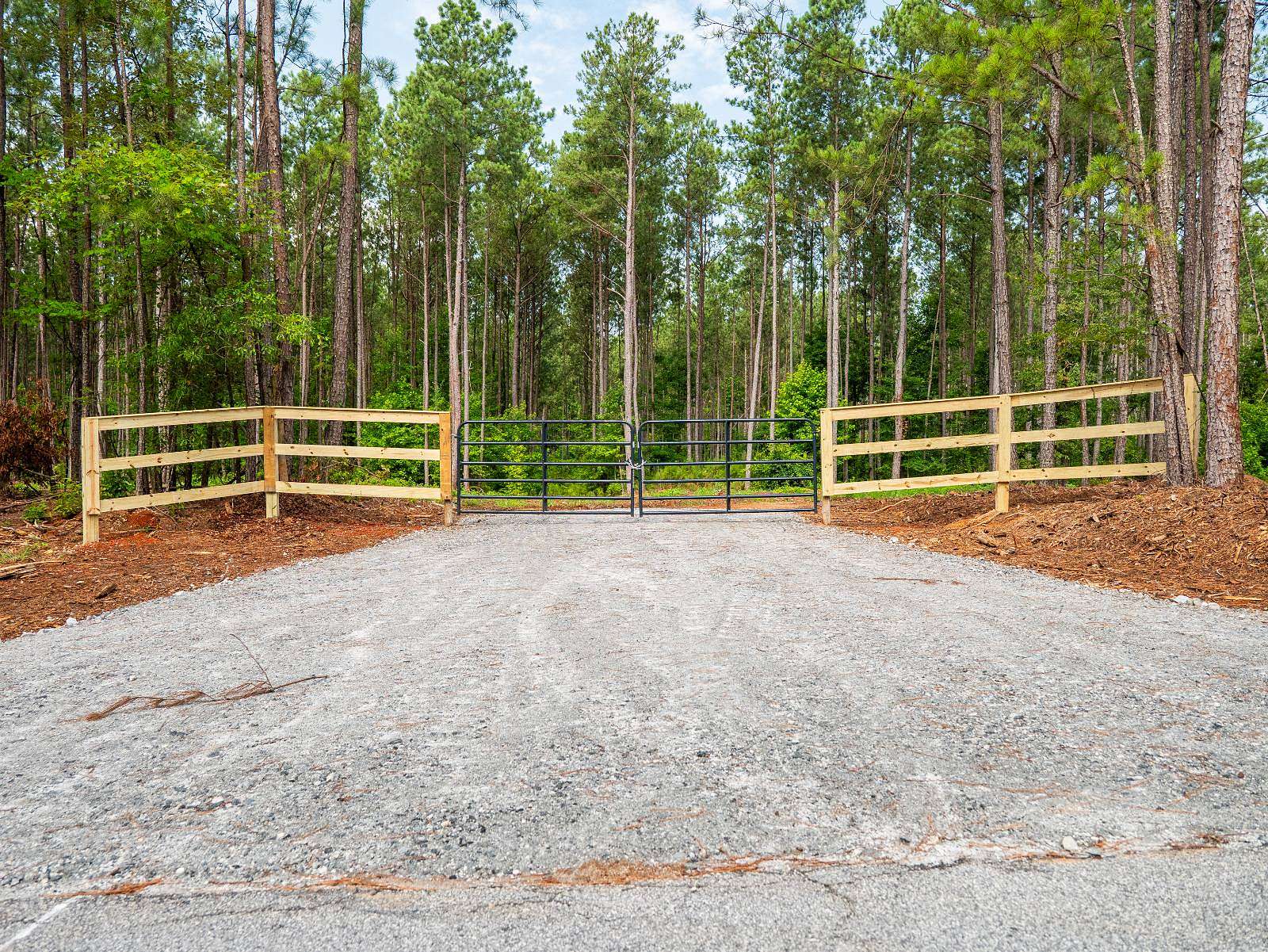 5 Acres of Land for Sale in Gray Court, South Carolina