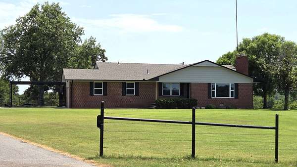 150 Acres of Improved Land for Sale in Duncan, Oklahoma