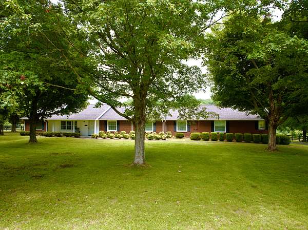 8.8 Acres of Land with Home for Sale in Cross Plains, Tennessee
