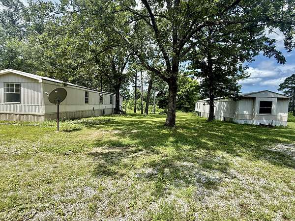 2.63 Acres of Residential Land for Sale in Houston, Missouri