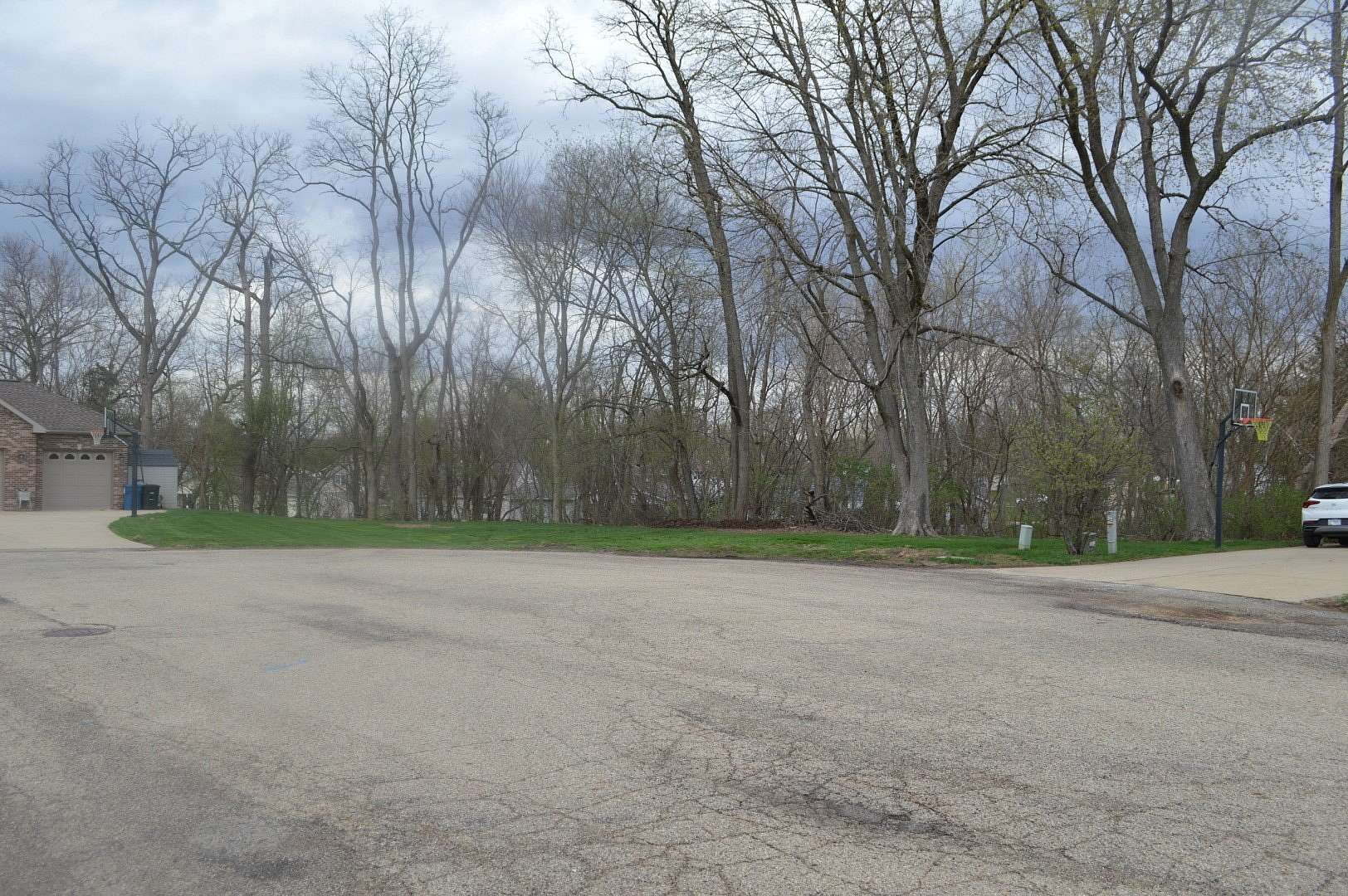 0.57 Acres of Residential Land for Sale in Princeton, Illinois