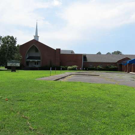 4 Acres of Improved Commercial Land for Sale in Pine Bluff, Arkansas