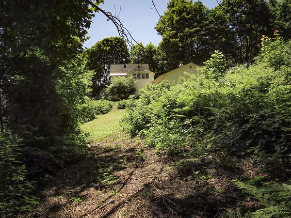 0.18 Acres of Residential Land for Sale in Belfast, Maine