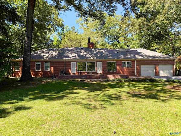 4 Acres of Land with Home for Sale in Decatur, Alabama