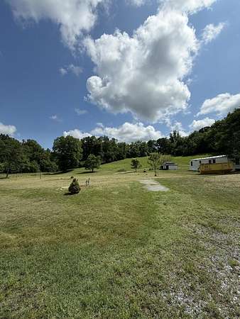 21.5 Acres of Land for Sale in Goodview, Virginia