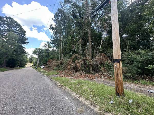 0.64 Acres of Residential Land for Sale in Andalusia, Alabama