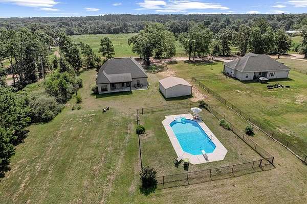 2 Acres of Land with Home for Sale in Dothan, Alabama