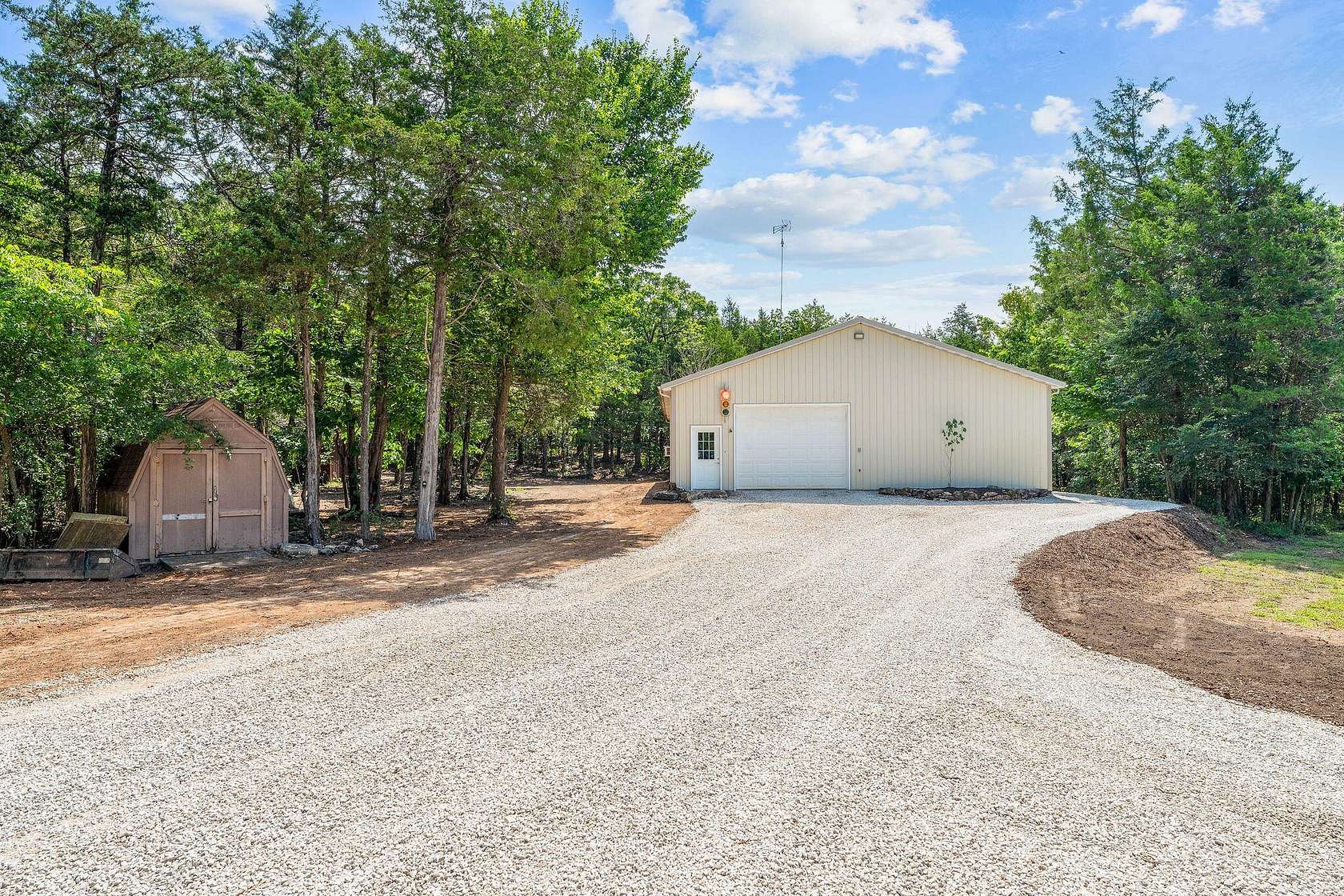 4.53 Acres of Land with Home for Sale in Shell Knob, Missouri