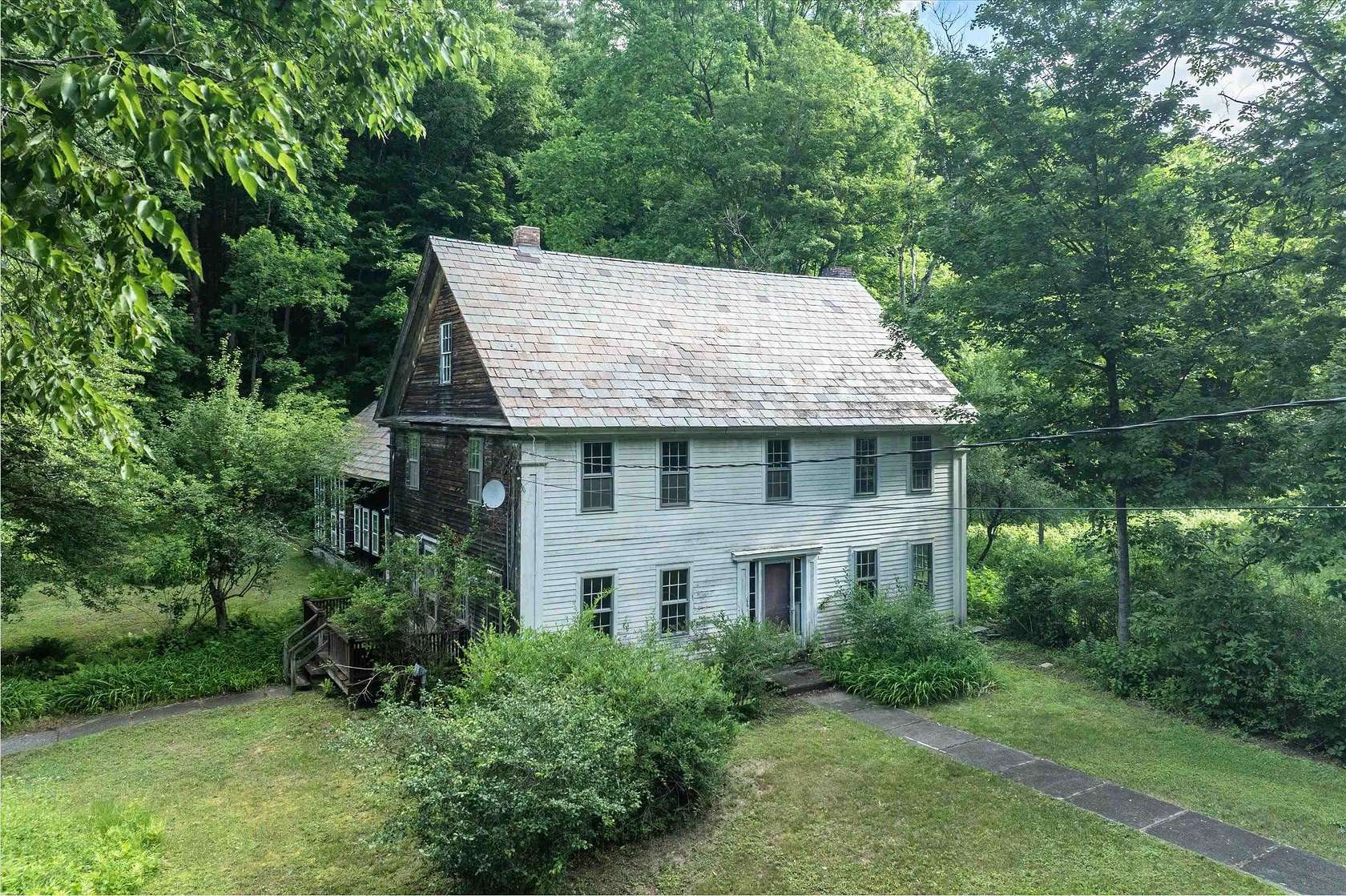263 Acres of Recreational Land with Home for Sale in Putney, Vermont