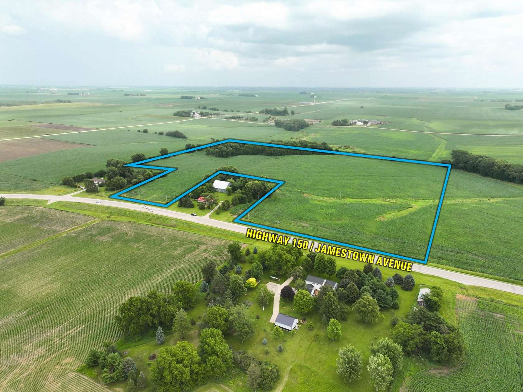 33.8 Acres of Land for Auction in Independence, Iowa