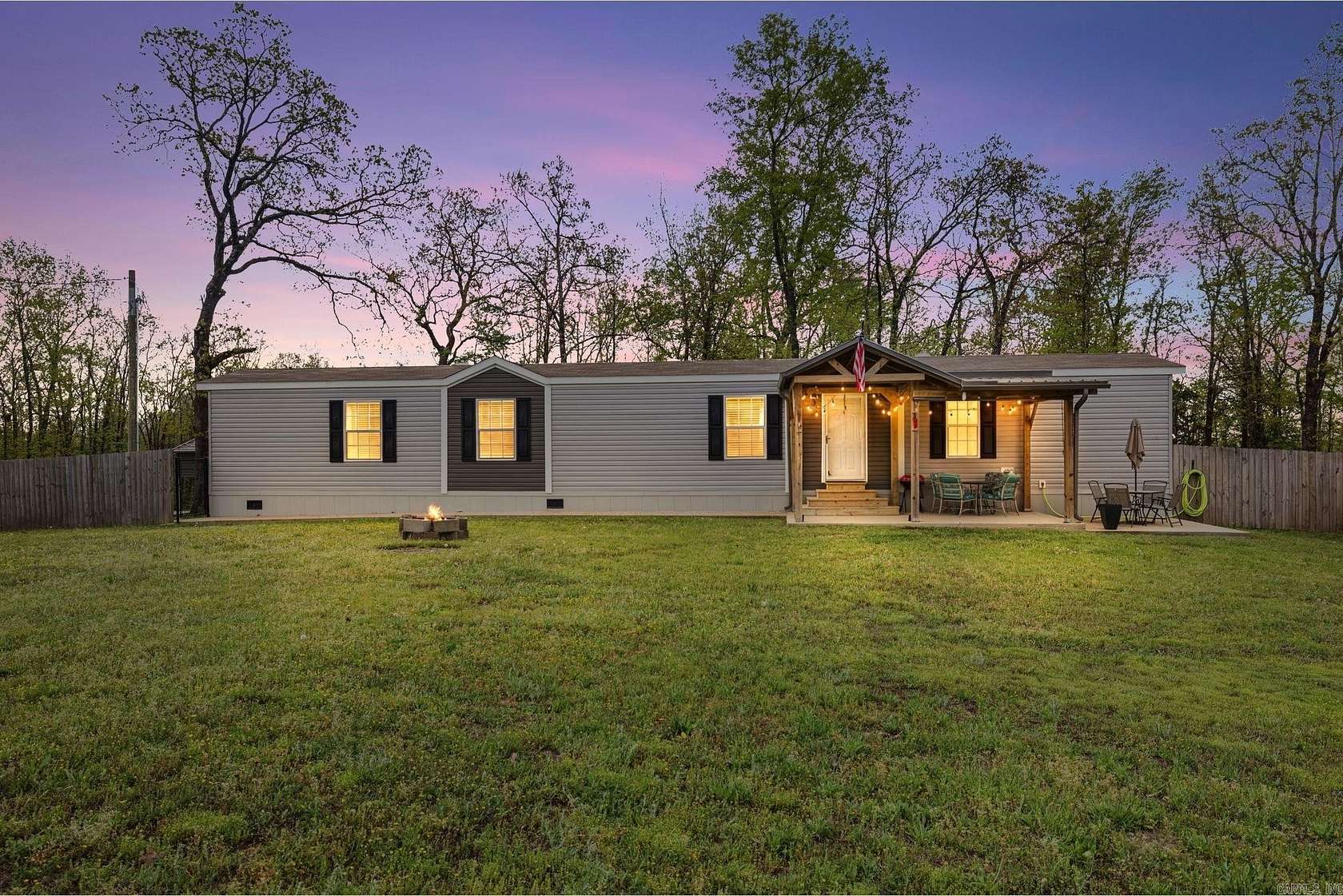 1.5 Acres of Land with Home for Sale in Jacksonville, Arkansas