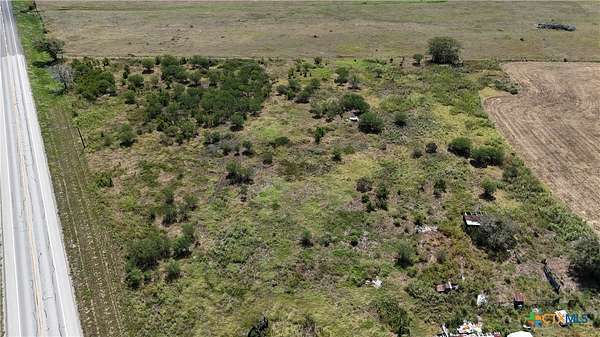 3 Acres of Residential Land for Sale in Yoakum, Texas