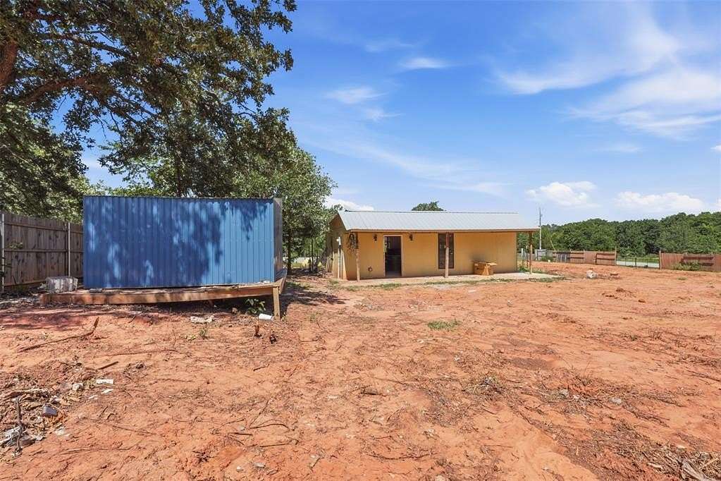 1.29 Acres of Land with Home for Sale in Norman, Oklahoma