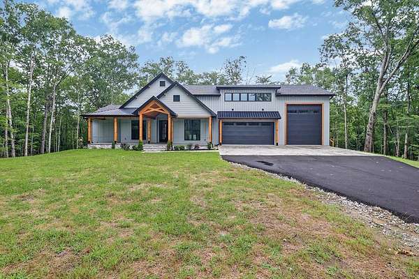 2 Acres of Land with Home for Sale in Jamestown, Tennessee