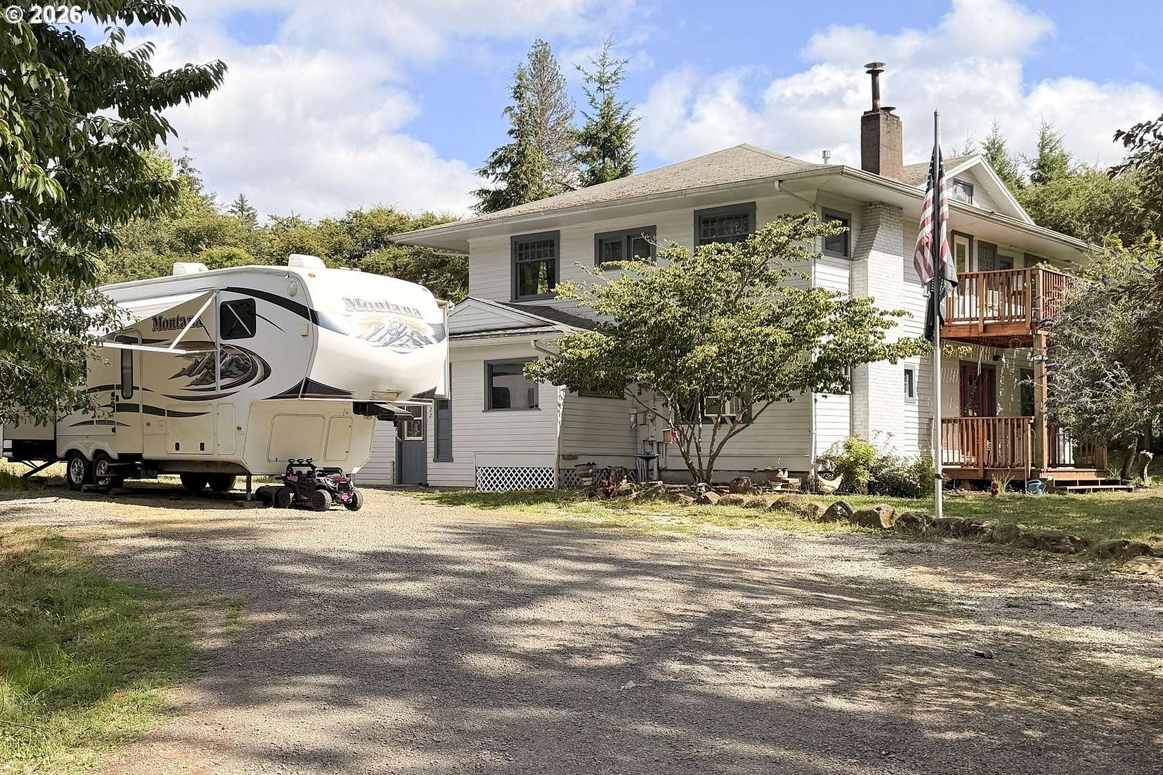 2.62 Acres of Land with Home for Sale in Colton, Oregon