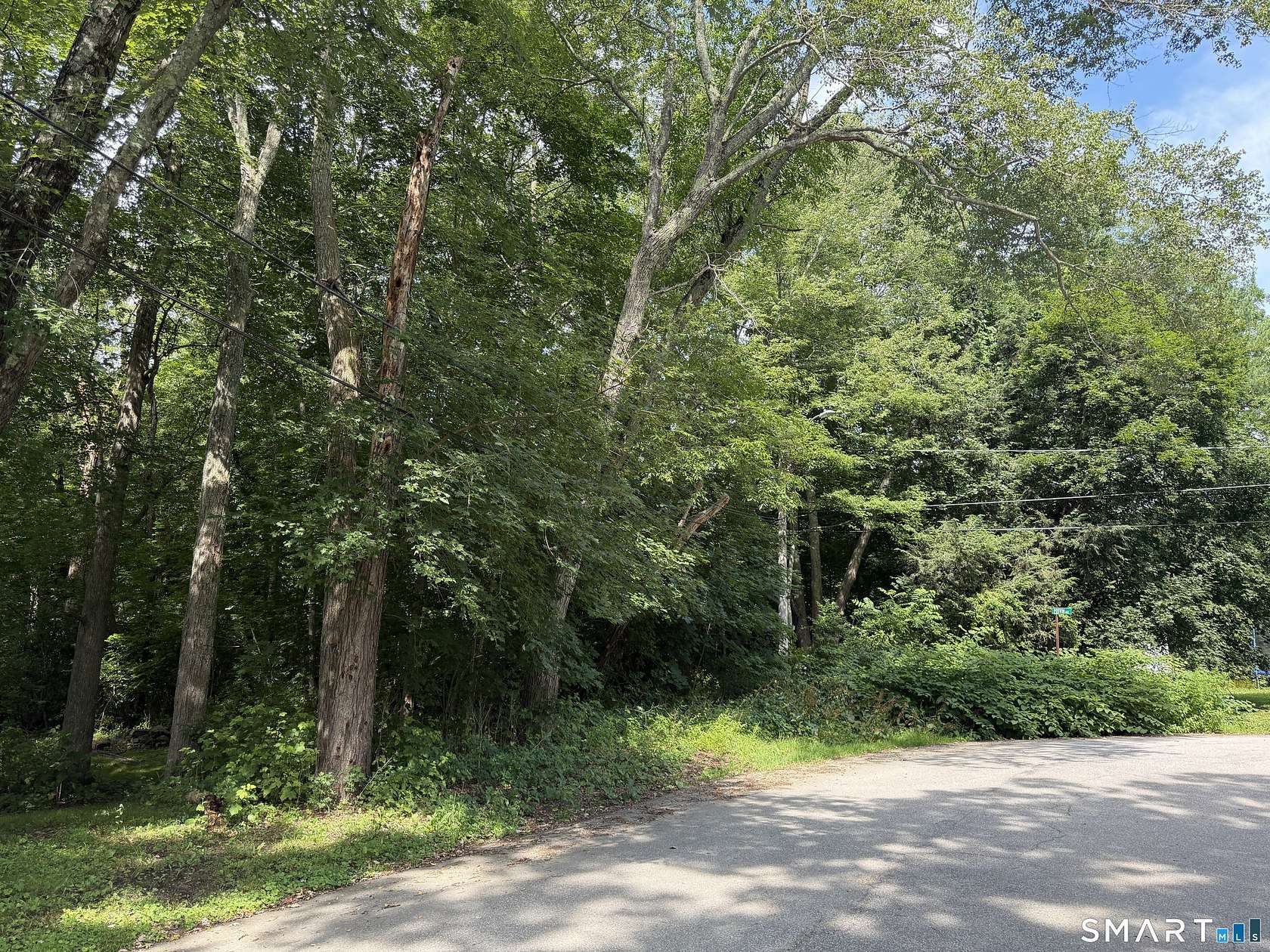 0.85 Acres of Residential Land for Sale in Plainfield, Connecticut