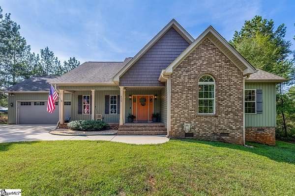 2.33 Acres of Land with Home for Sale in Chesnee, South Carolina