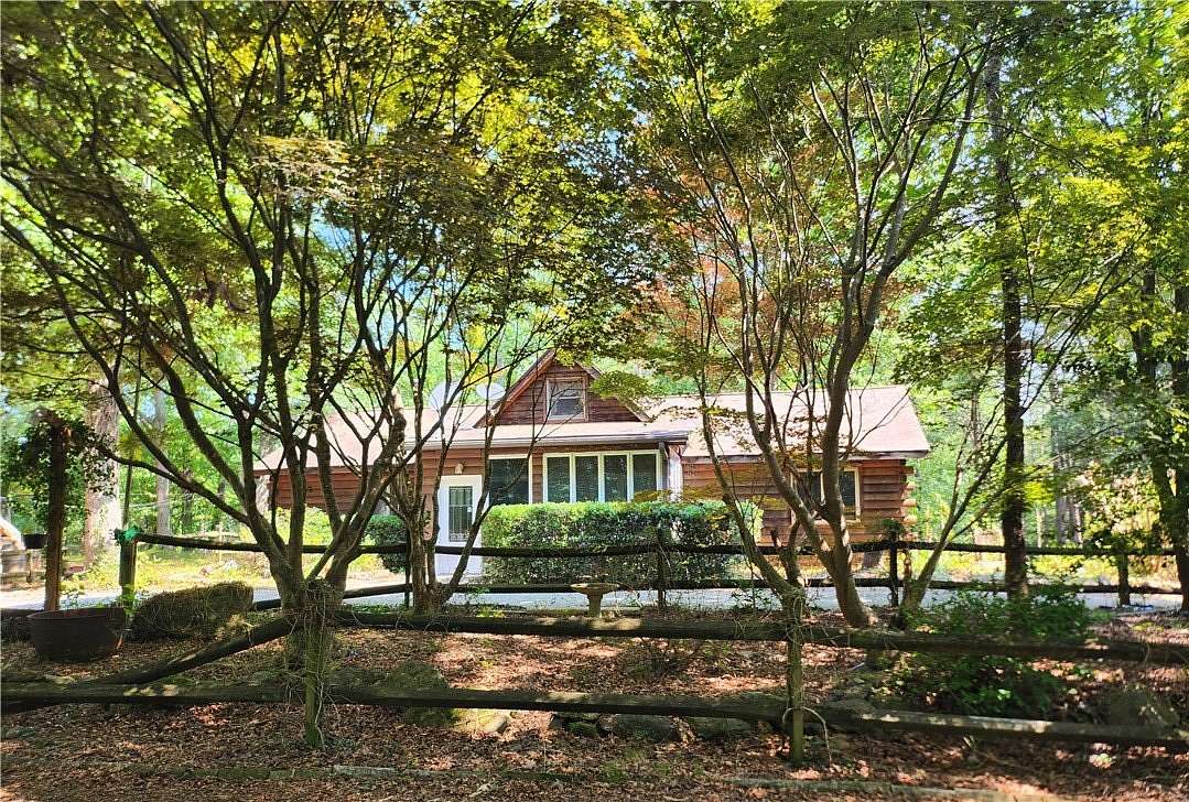 6 Acres of Land with Home for Sale in Seneca, South Carolina
