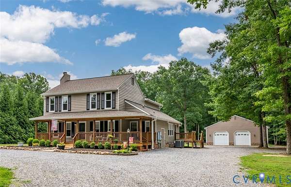 2.52 Acres of Land with Home for Sale in Chesterfield, Virginia