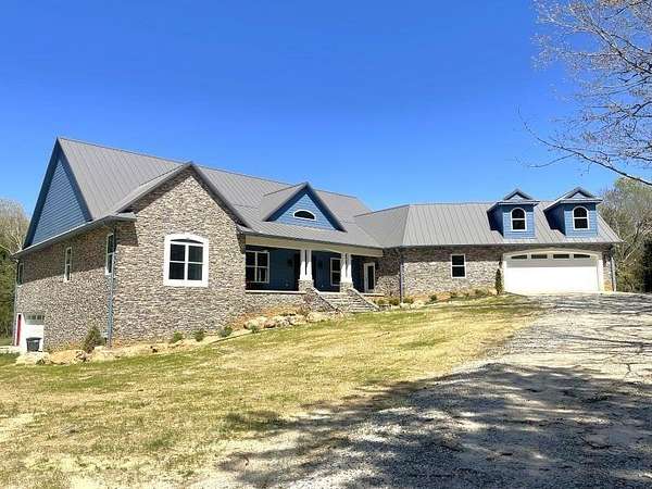 24.8 Acres of Recreational Land with Home for Sale in Ravenden Springs, Arkansas