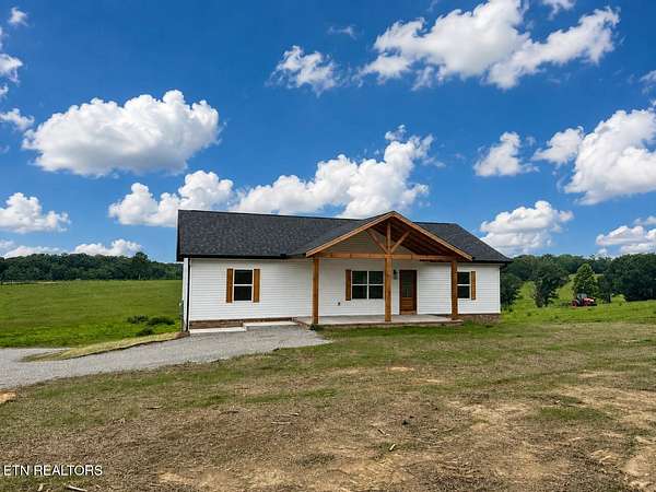 1.7 Acres of Land with Home for Sale in Jamestown, Tennessee