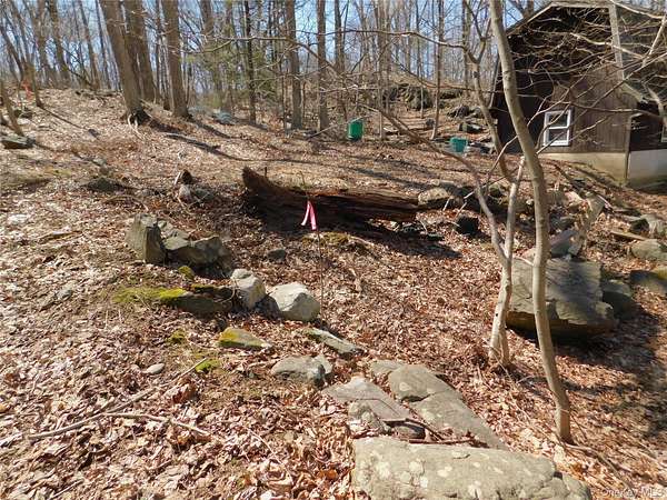 1.1 Acres of Residential Land for Sale in Cortlandt Manor, New York