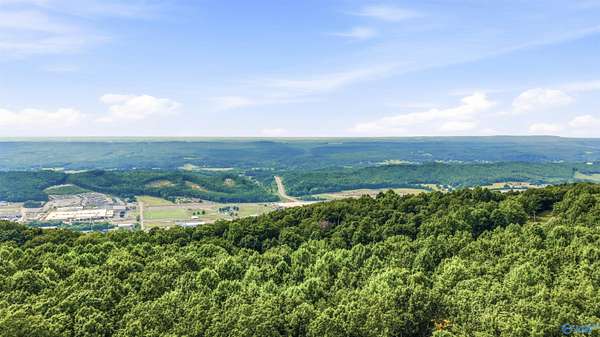 2.75 Acres of Residential Land for Sale in Fort Payne, Alabama