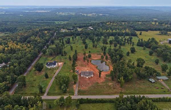 4.74 Acres of Residential Land for Sale in Greenbrier, Arkansas