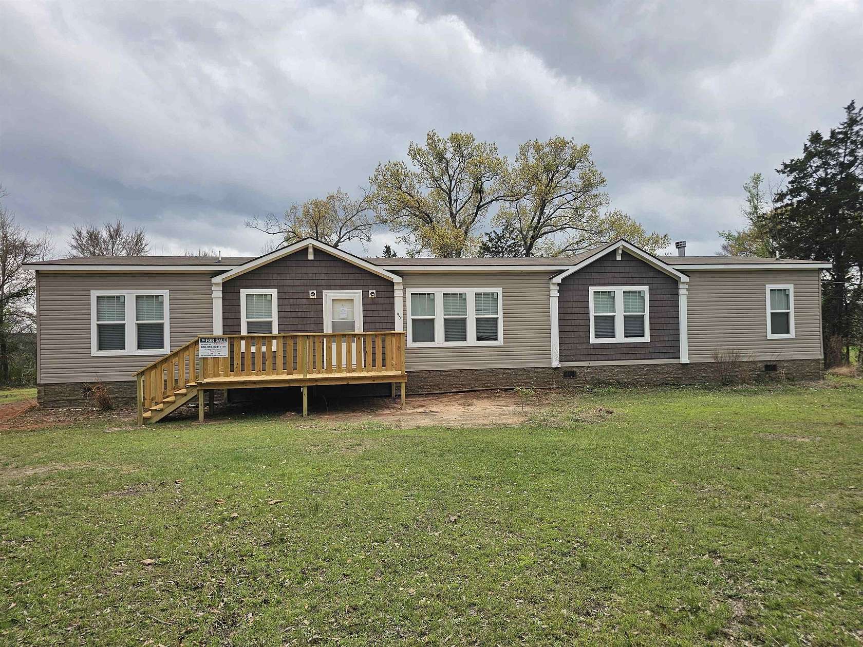 1.83 Acres of Land with Home for Sale in Daingerfield, Texas