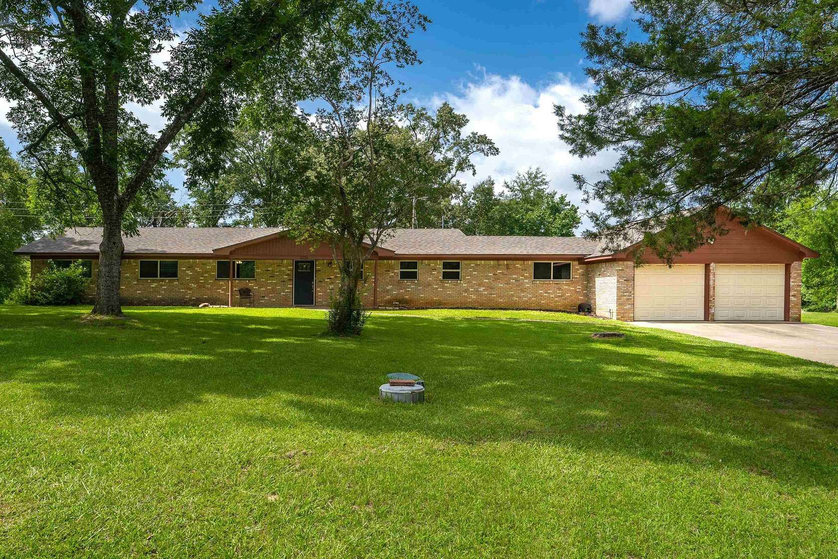 2.8 Acres of Land with Home for Sale in Longview, Texas