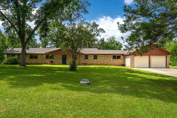 2.8 Acres of Land with Home for Sale in Longview, Texas