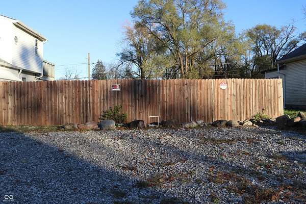 0.13 Acres of Mixed-Use Land for Sale in Indianapolis, Indiana