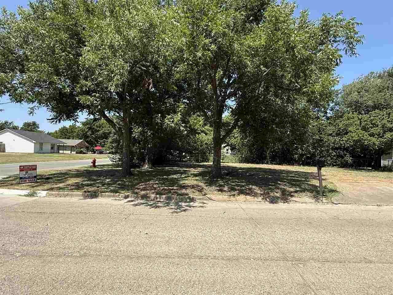 0.1 Acres of Land for Sale in Lawton, Oklahoma