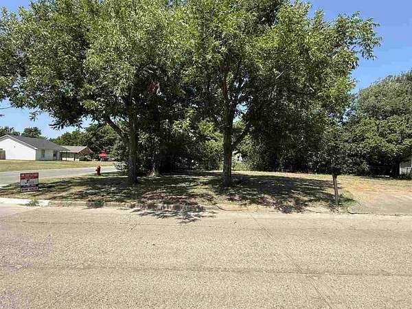 0.1 Acres of Land for Sale in Lawton, Oklahoma