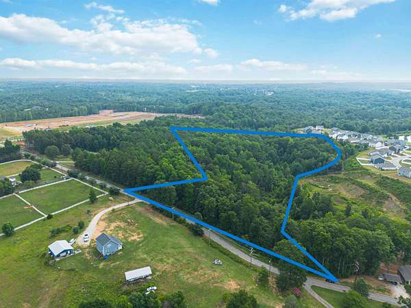 13 Acres of Land for Sale in Moore, South Carolina