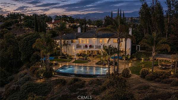 2 Acres of Land with Home for Sale in Fallbrook, California
