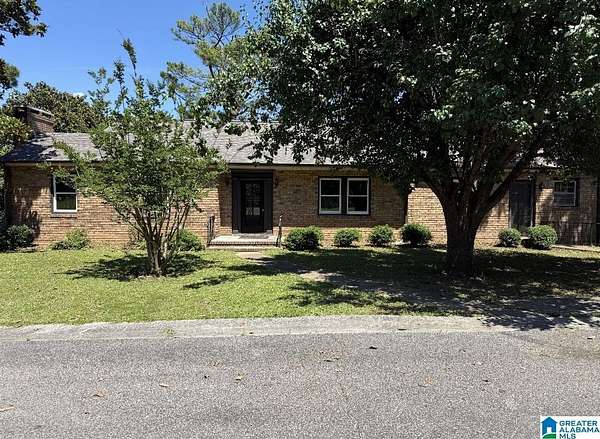 1.72 Acres of Land with Home for Sale in Vincent, Alabama