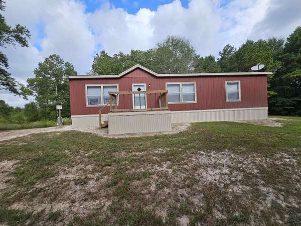 6 Acres of Land with Home for Sale in Kilgore, Texas