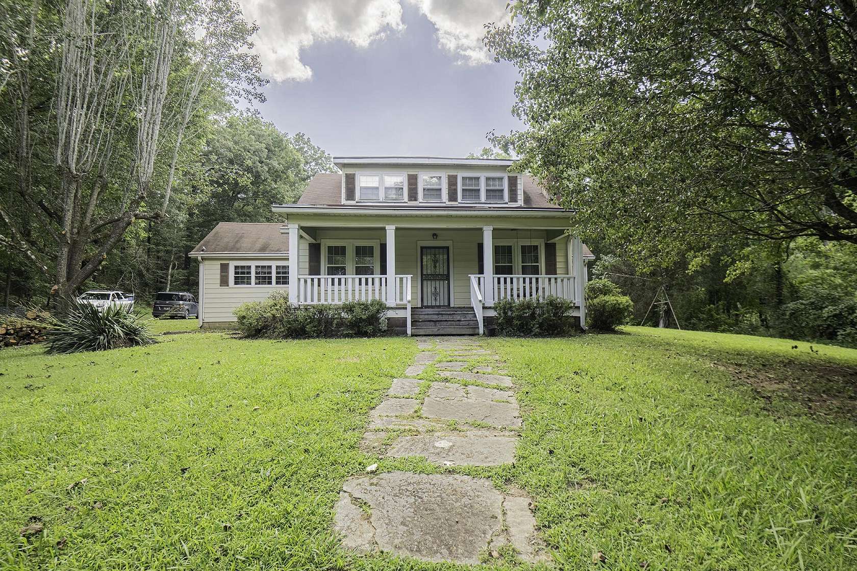 2.75 Acres of Land with Home for Sale in Flintstone, Georgia