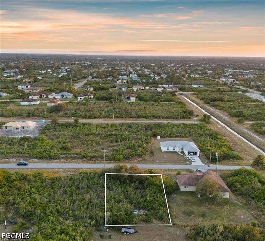 0.25 Acres of Residential Land for Sale in Lehigh Acres, Florida