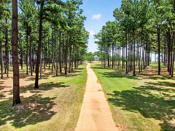 12.5 Acres of Land with Home for Sale in Athens, Texas