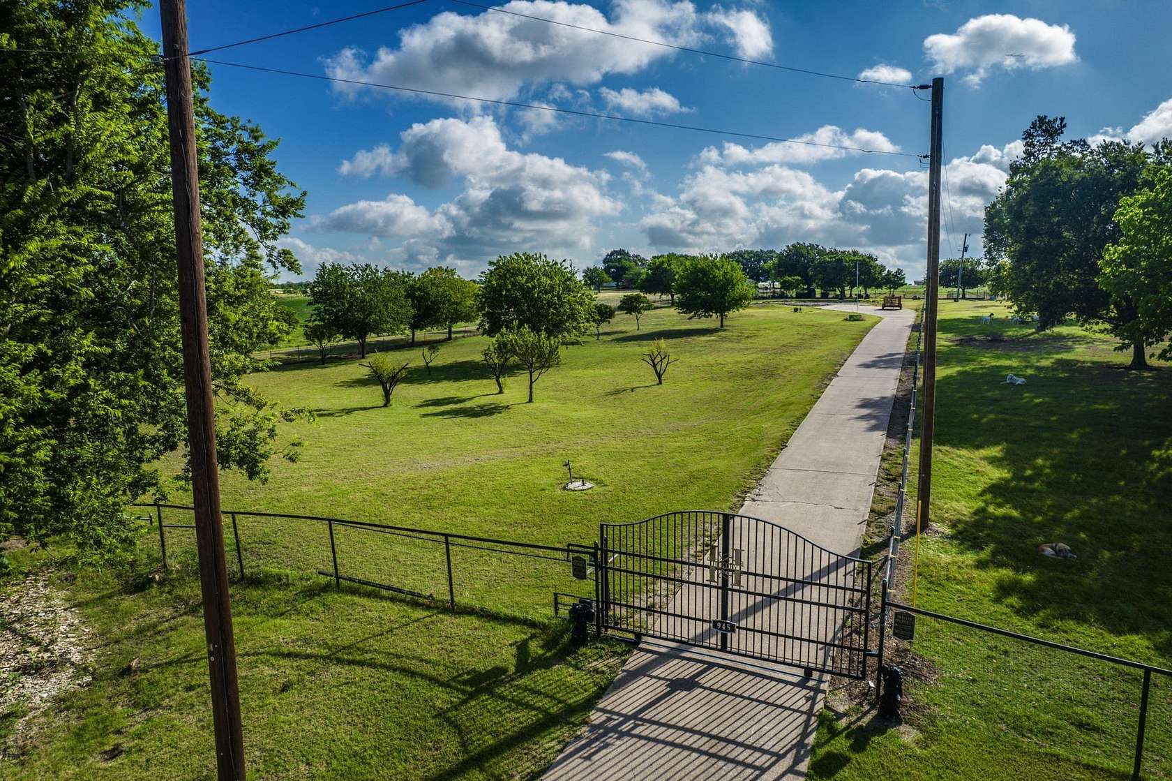 4 Acres of Residential Land for Sale in Waxahachie, Texas